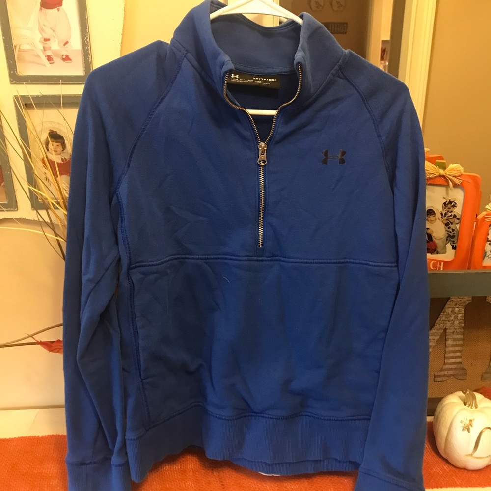 Women’s Under Armour pullover
